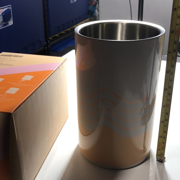NIB Society6 beige and orange wine chiller - Picture 8 of 9
